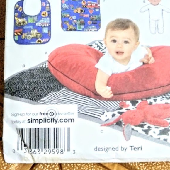 *McCALLS#M4280 & SIMPLICITY#4225*INFANT LAYETTE*SET OF 2 PATTERNS*PRICE IS FIRM - Picture 6 of 7